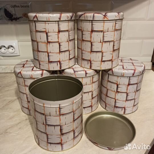 Жестяные банки для сыпучих продуктов