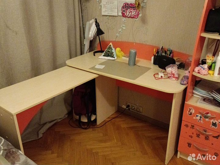 Компьютерный стол