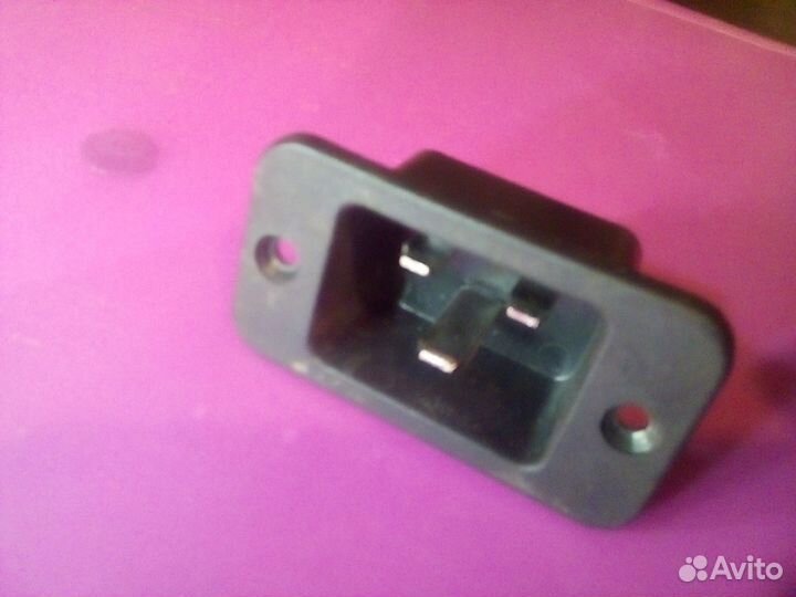 Для бесперебойника разъём и удлинитель