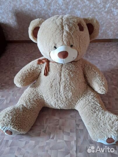 Плюшевый медведь 130см