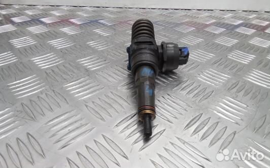 Форсунка дизельная volkswagen transporter T5 (NDN4