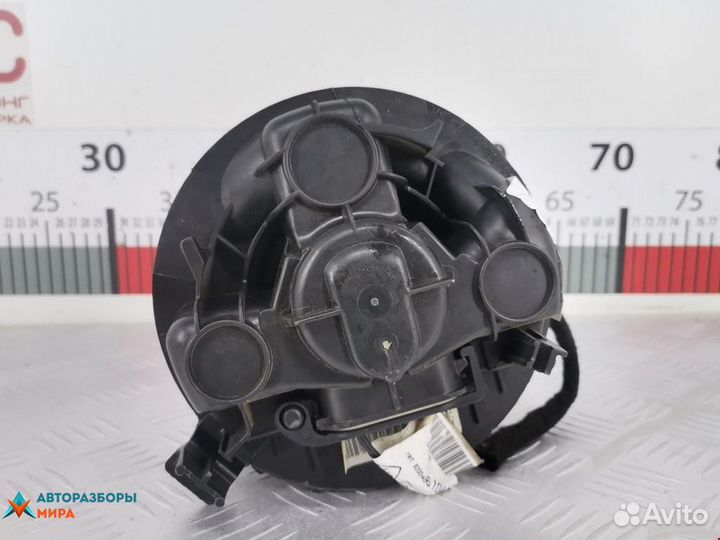 Моторчик печки Dacia Sandero 2009 6001547691