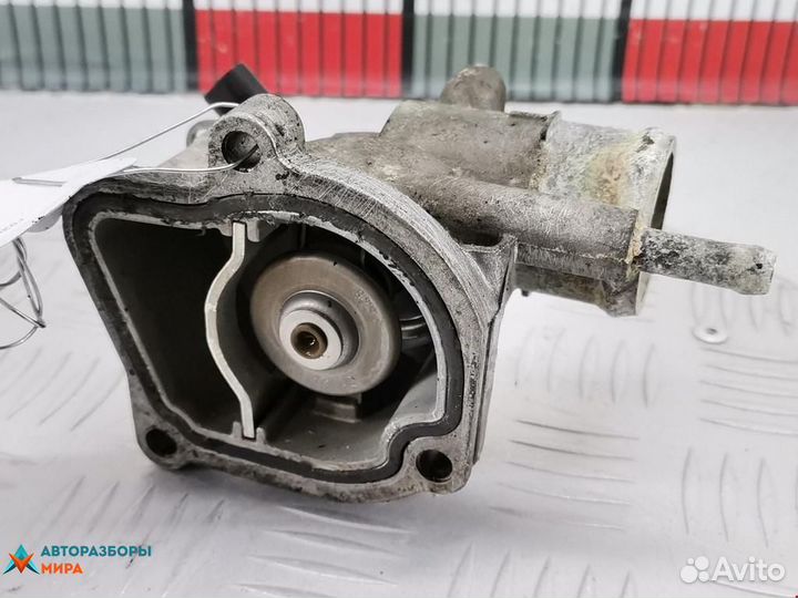 Корпус термостата Mercedes-Benz Vito W638 2002