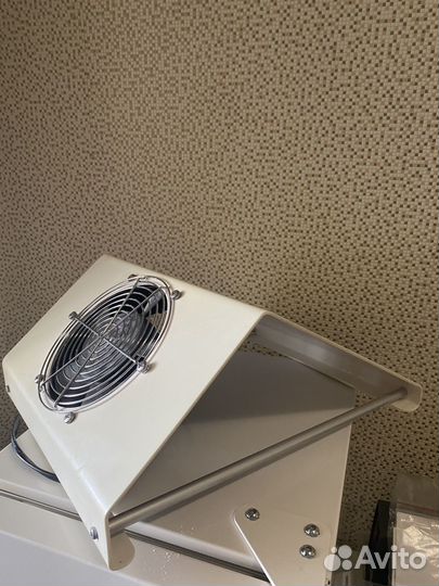 Пылесос для маникюра