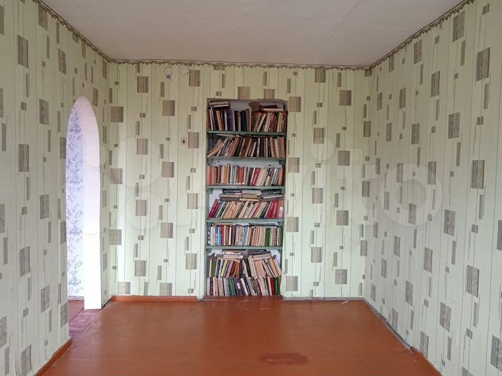 Комната 42 м² в 3-к., 5/5 эт.