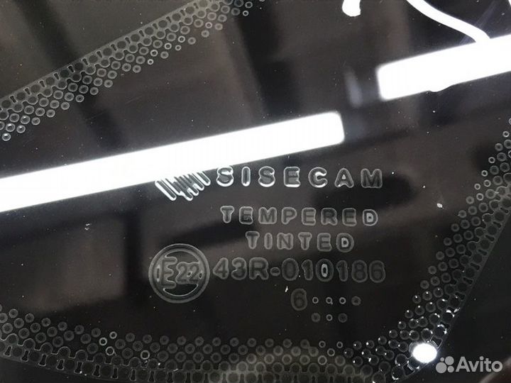 Форточка кузова задняя правая LADA Vesta седан 1.6