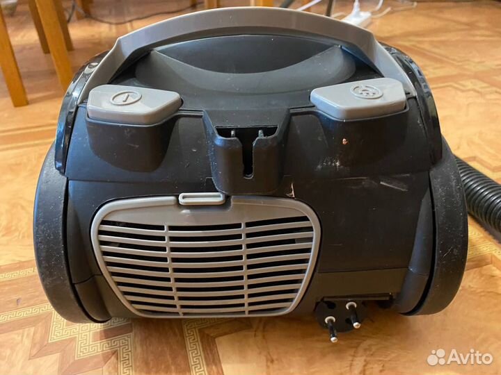 Пылесос циклонный homeclub