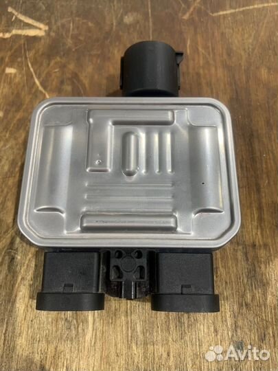 Блок управления вентилятором Ford