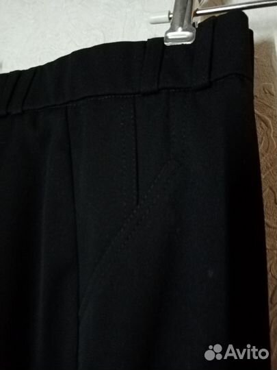 Брюки классические женские разм. 46-48
