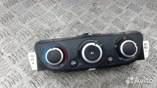 Блок управления печки и климат-контроля renault me