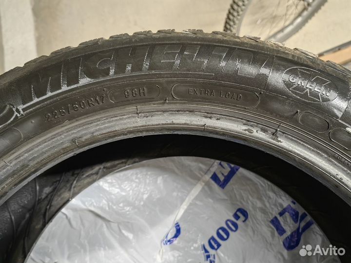 Michelin Alpin 4 225/50 R17 98H