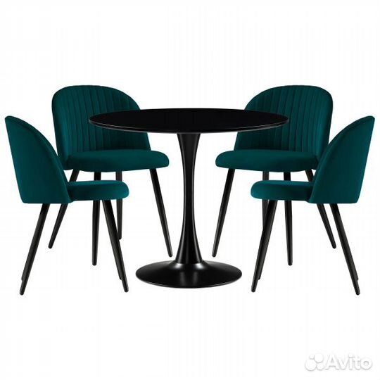 Кухонный стол и стулья