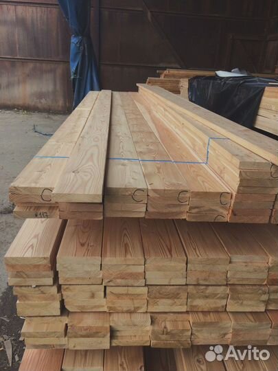 Доски лиственницы 55x140 мм, готовы для любых конструкций