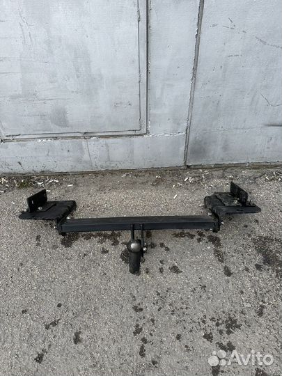 Фаркоп Hyundai Tucson 2004-2010