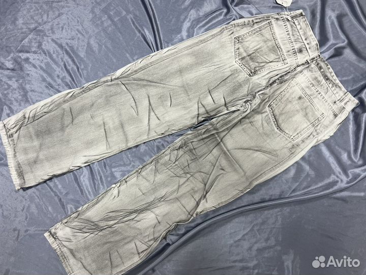 Джинсы женскиe S 40 42