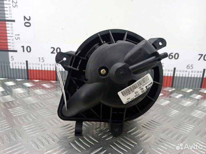 Моторчик печки для Peugeot-Citroen Partner 1