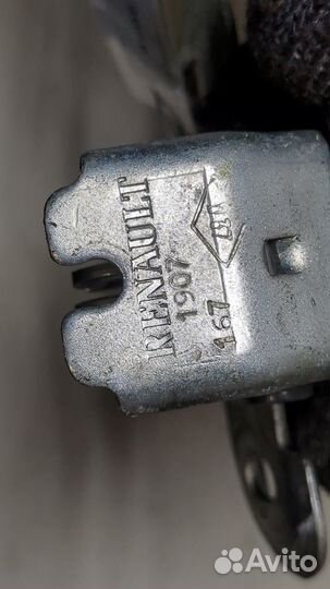 Замок двери правый задний Renault Master