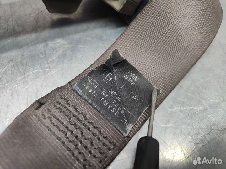 Ремень задний левый Audi A6 (C5) TDI 2001 г.в