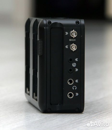 Сенсорный SDI монитор-рекордер Atomos Samurai