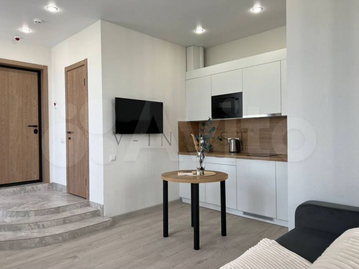 Гостиничный бизнес, Толстого / Подлужная