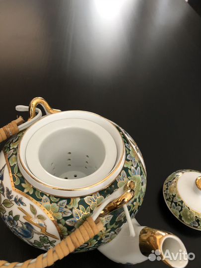 Чайник заварочный и пиалы