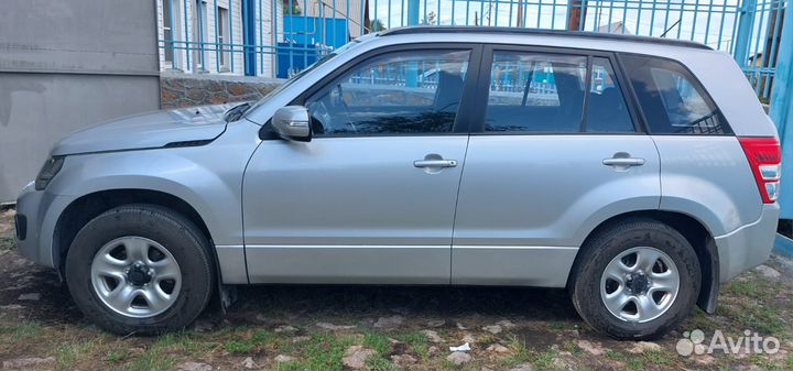Suzuki Grand Vitara 2.0 AT, 2014, 116 300 км