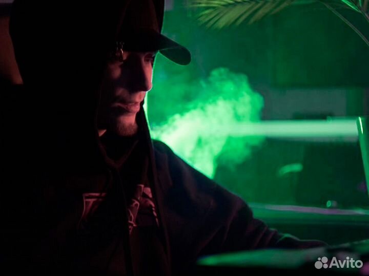 Звукорежиссер/запись трека/сведение