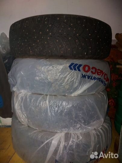 Michelin X-Ice North 4 215/65 R17 103T