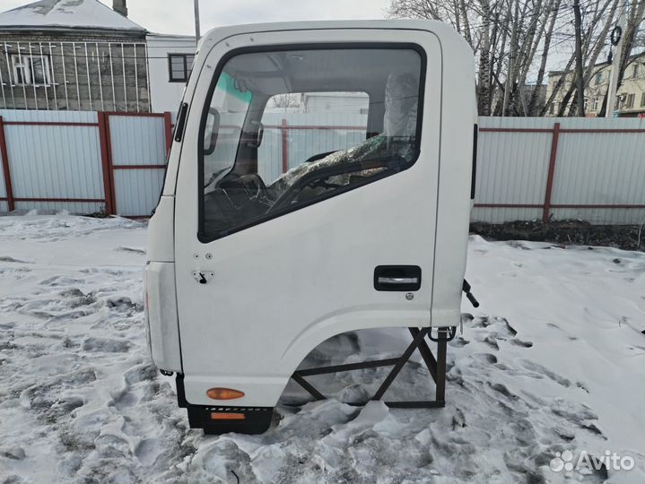 Кабина в сборе на фургон JAC N90 (Без фар)