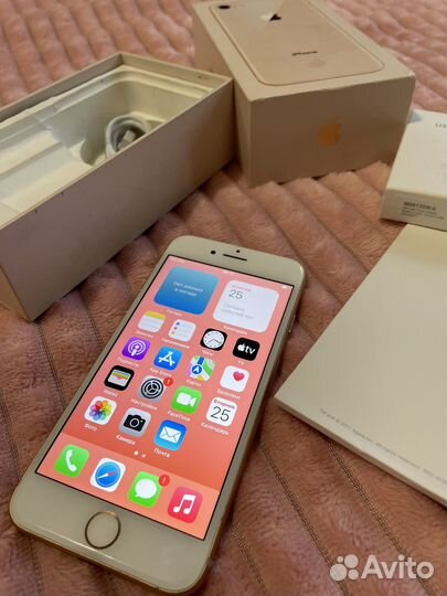 Телефон iPhone 8 64Gb Rose Gold