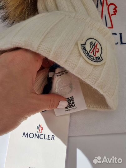 Шапка moncler новая