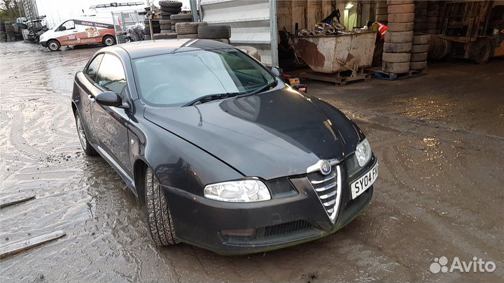 Разбор на запчасти Alfa Romeo GT