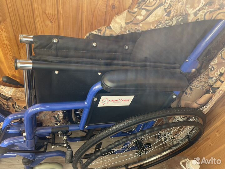 Инвалидная коляска