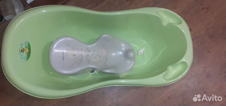 Ванночка для купания с горкой