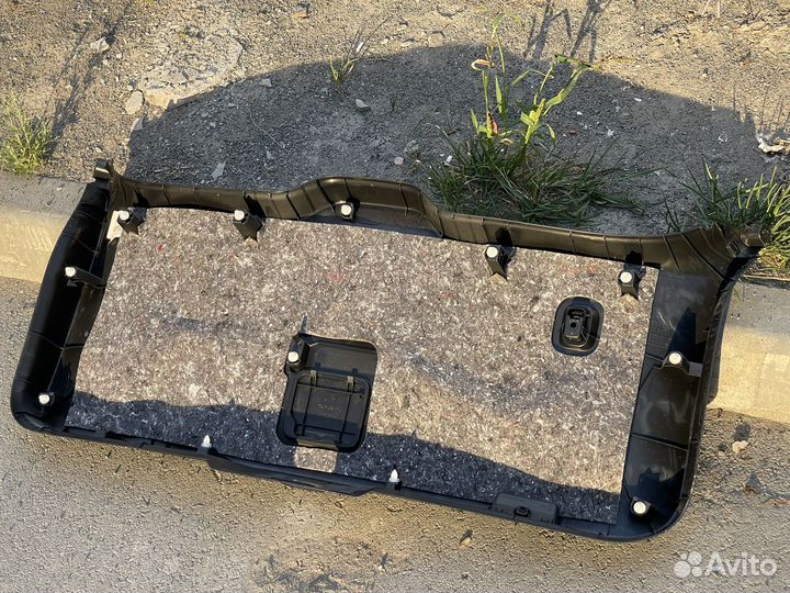 Пластик багажника subaru forestet sj 2027