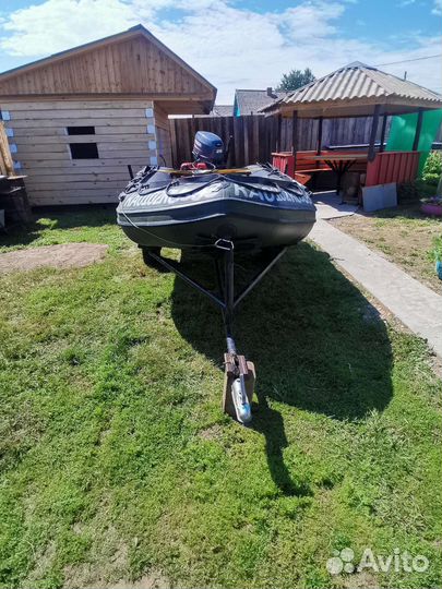 Продам лодку пвх мотор ямаха. с прицепом