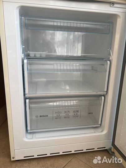 Холодильник Bosch