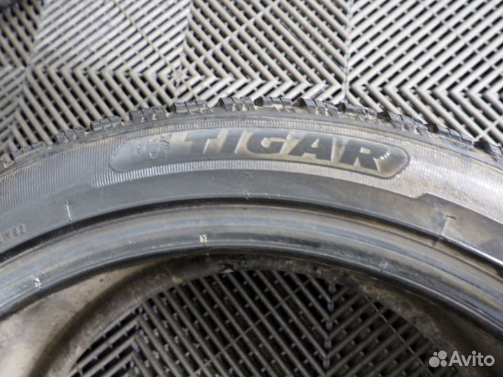 Tigar Winter 235/45 R18 98V