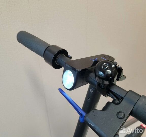 Электросамокат Xiaomi Mi Scooter 3