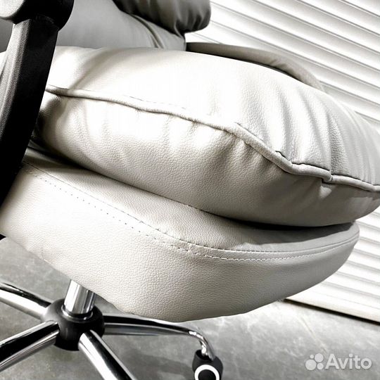 Компьютерное кресло