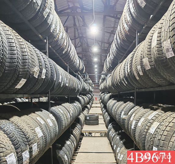 Michelin X-Ice North 2 235/55 R17 105W