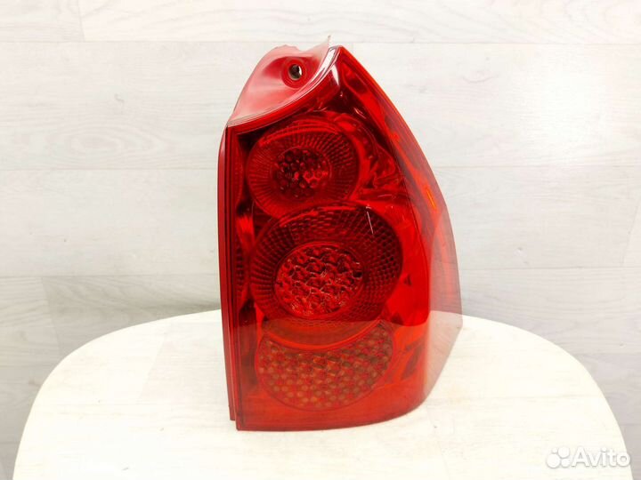 Фонарь задний правый Peugeot 307 Универсал