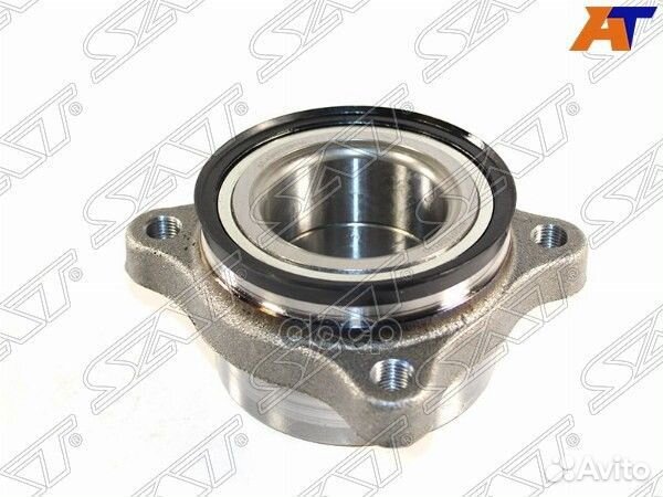 Полуступица перед toyota hiace/regius 04