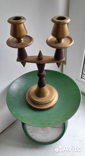 Старинный подсвечник бронза