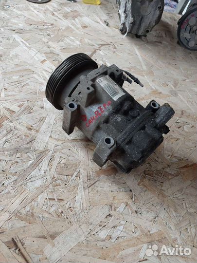 Компрессор кондиционера Renault Logan, sandero