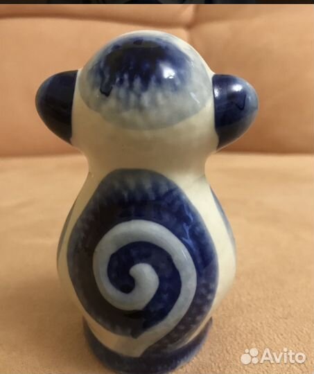 Статуэтка обезьянка гжель