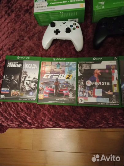 Xbox one + 2 геймпада+ 6 игр