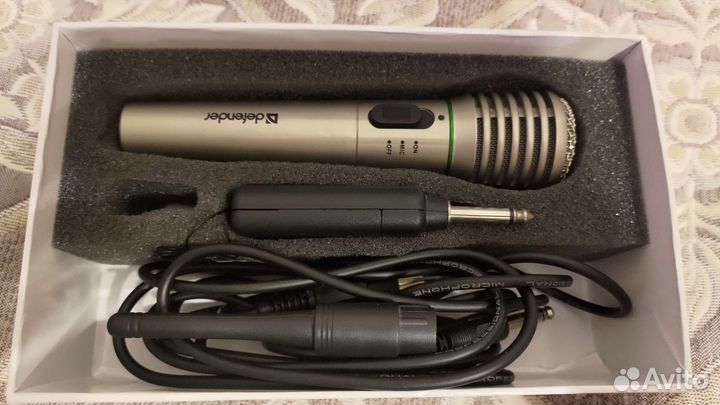 Беспроводной микрофон для караоке Defender MIC-140