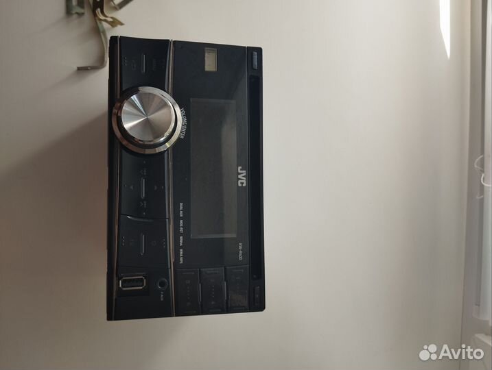 Авто магнитола JVC KW-R400