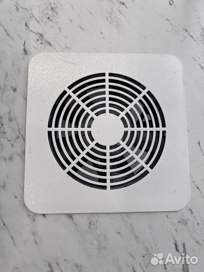 Стол для маникюра